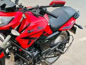 Hero Hunk 2022 Red