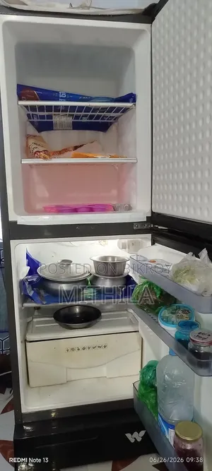 Walton Fridge in Very Good Fresh Condition