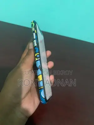 Apple iPhone XR 64 GB White