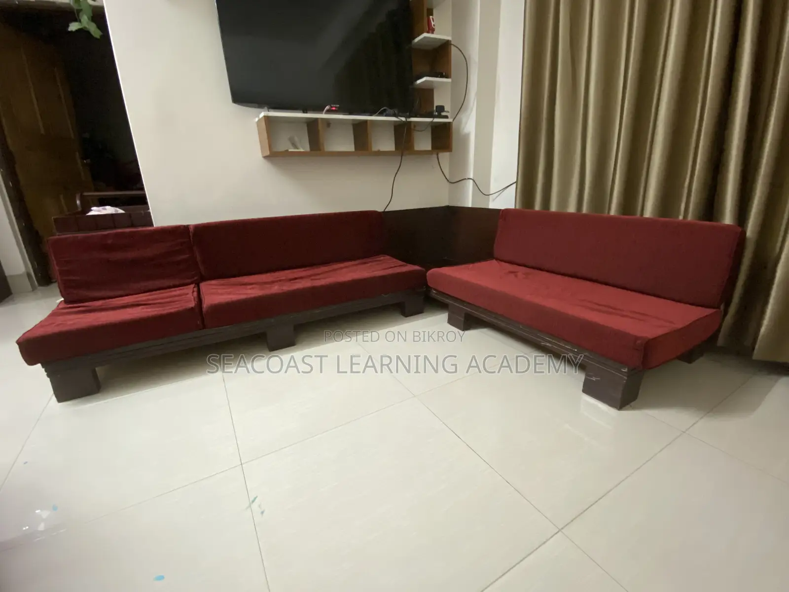 Sofa Foam With Covers To Sell