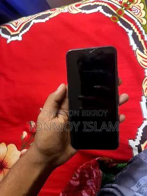 Vivo Y12 64 GB Blue