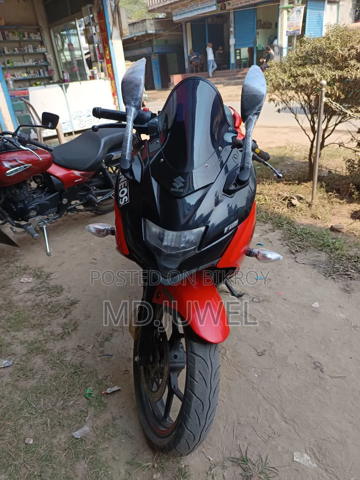Suzuki Gixxer SF FI 2023 Red