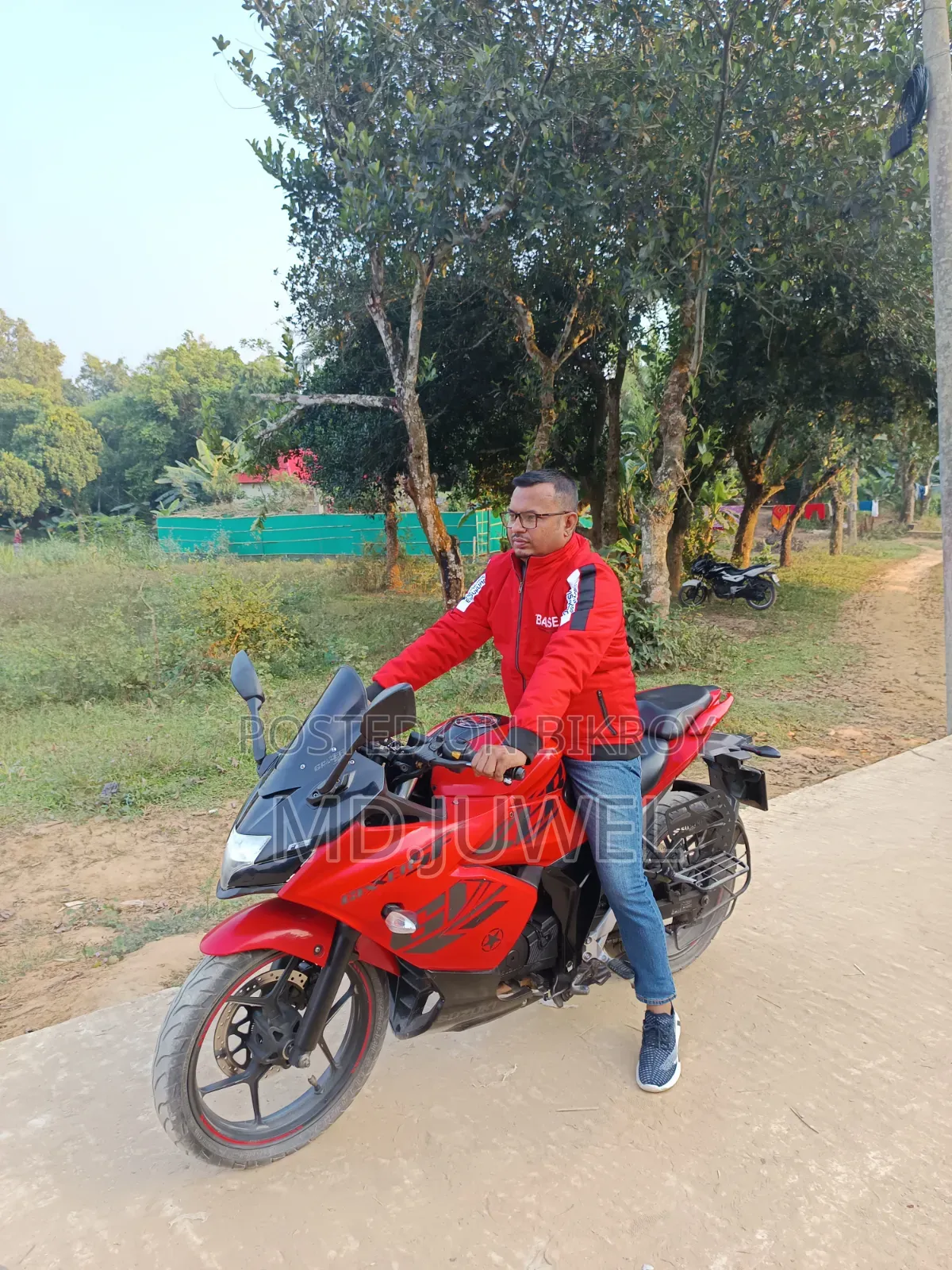 Suzuki Gixxer SF FI 2023 Red