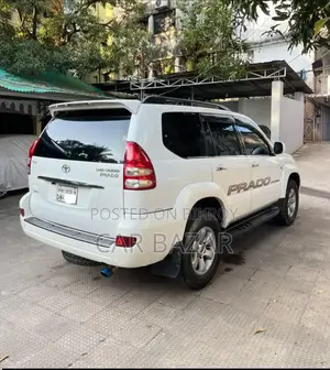 টয়োটা ল্যান্ড ক্রুজার প্রাডো ২০০৩ পার্ল