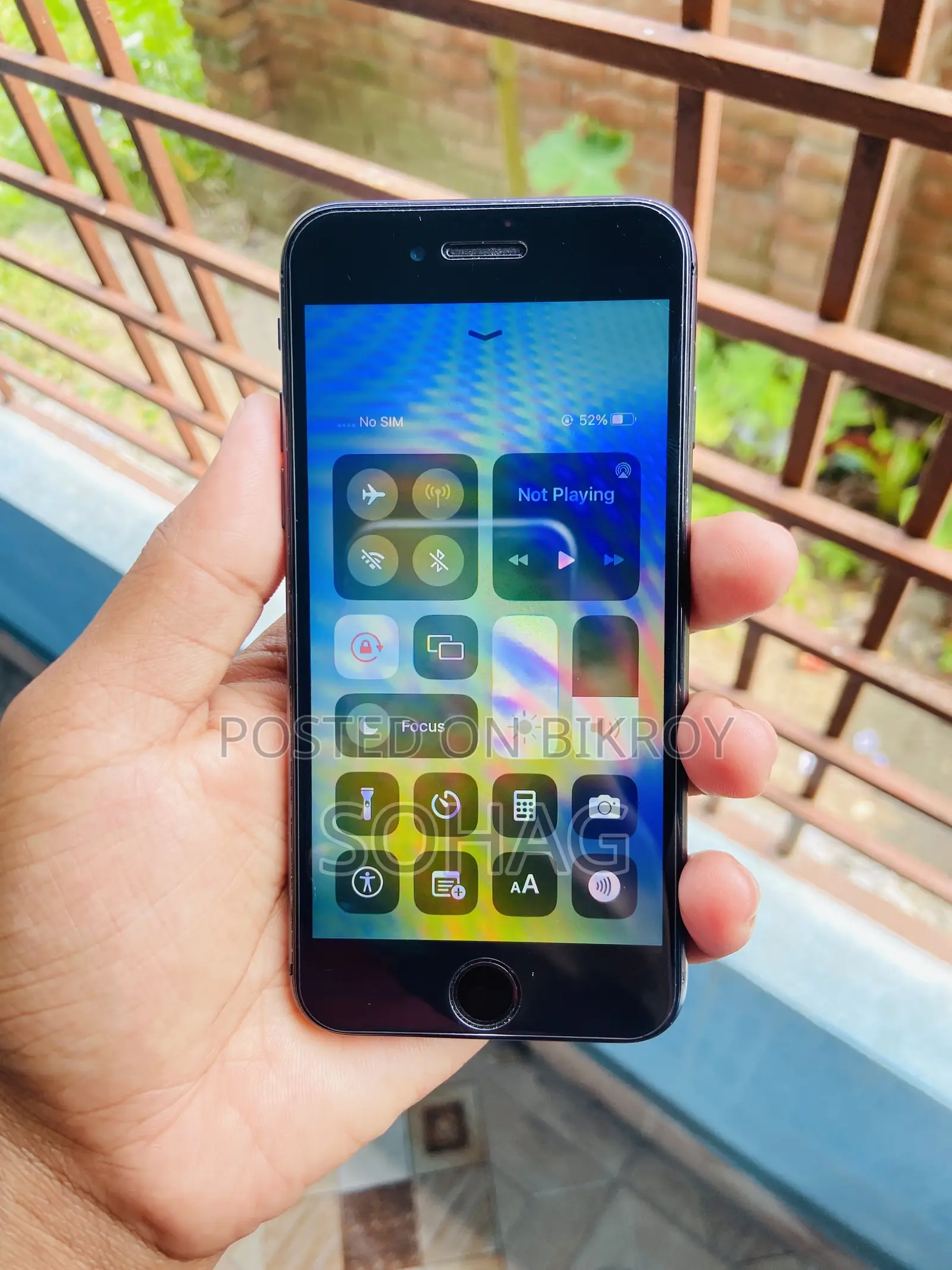 অ্যাপল আইফোন ৮ ৬৪ জিবি ব্ল্যাক