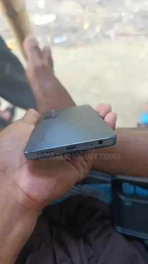 Infinix Hot 50 128 GB Black