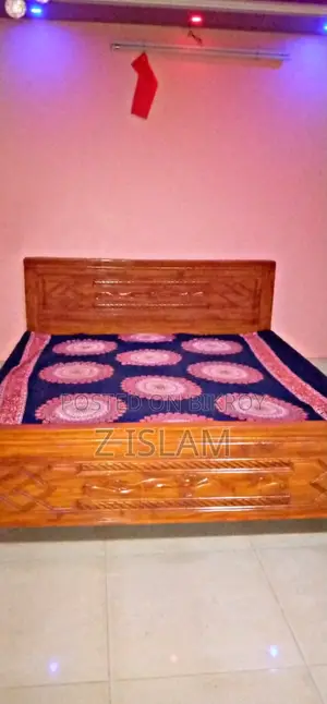 Mahogany Wood Bed