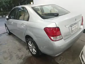 Toyota Axio 1.5 X 2WD 2013 Silver