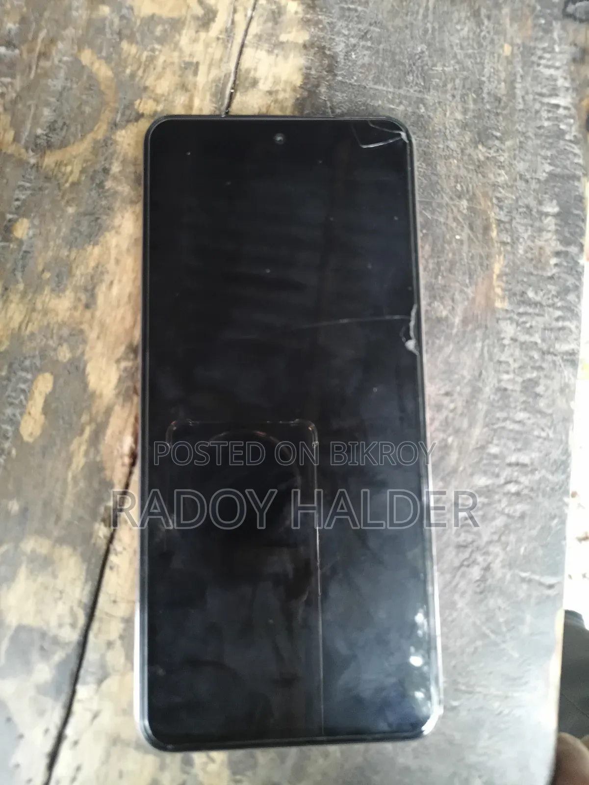 Vivo Y28 8 GB