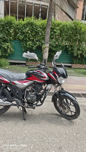 Bajaj Discover 125 2021 Black
