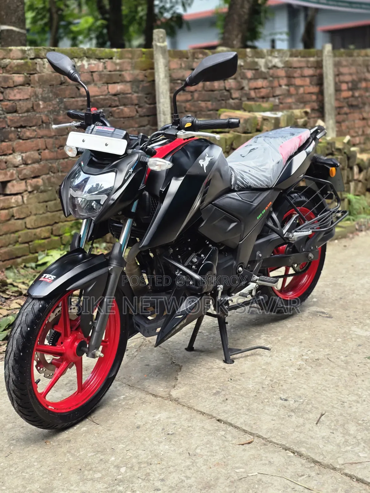TVS Apache 160 4V 2025 Black