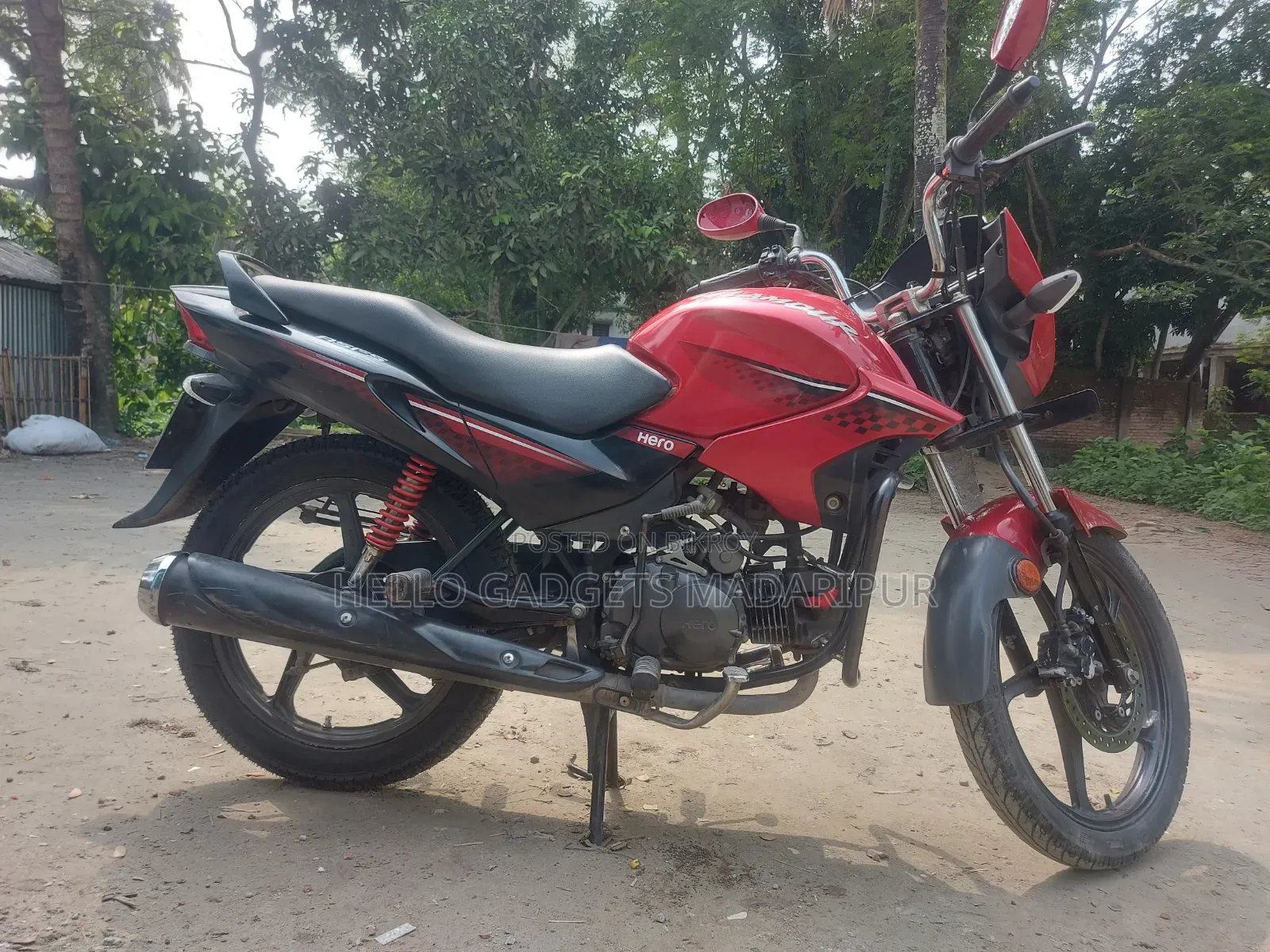 Hero Glamour 2019 Red