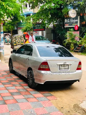 Toyota Corolla 2002 Silver