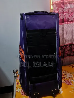 Cricket Trolley Bag