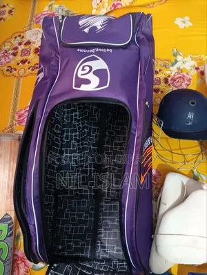 Cricket Trolley Bag