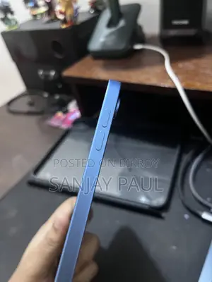 Apple iPad (2025) 128 GB Blue