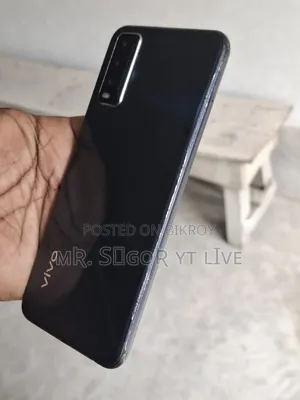 Vivo Y20 64 GB Black