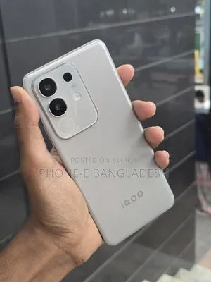 iQOO Z10x 128 GB Silver