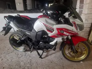 Yamaha 2016 White