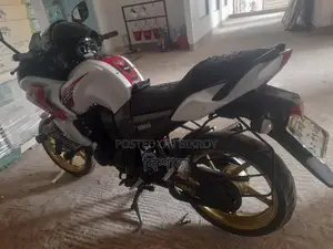 Yamaha 2016 White