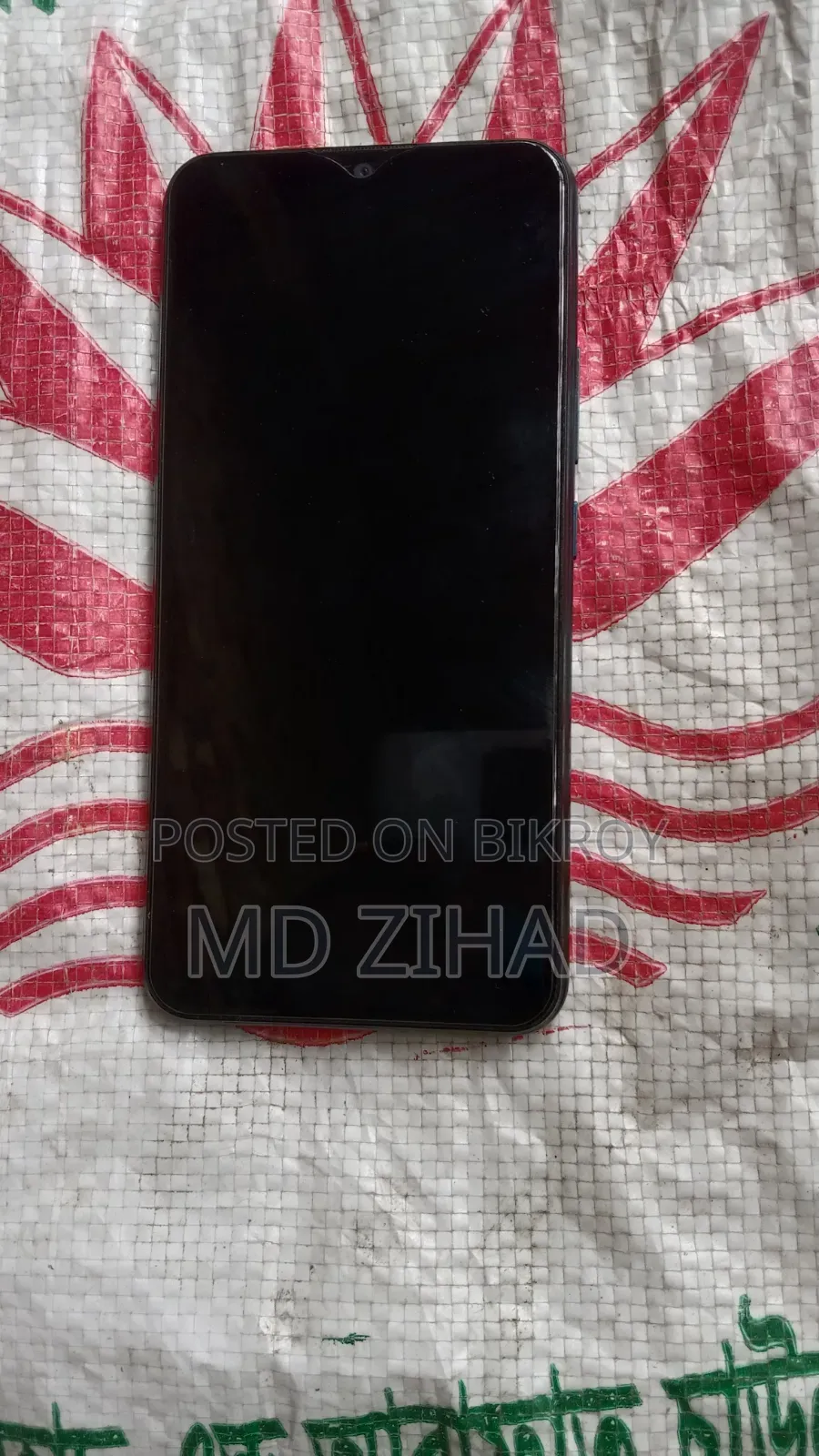 Vivo Y11 32 GB Black