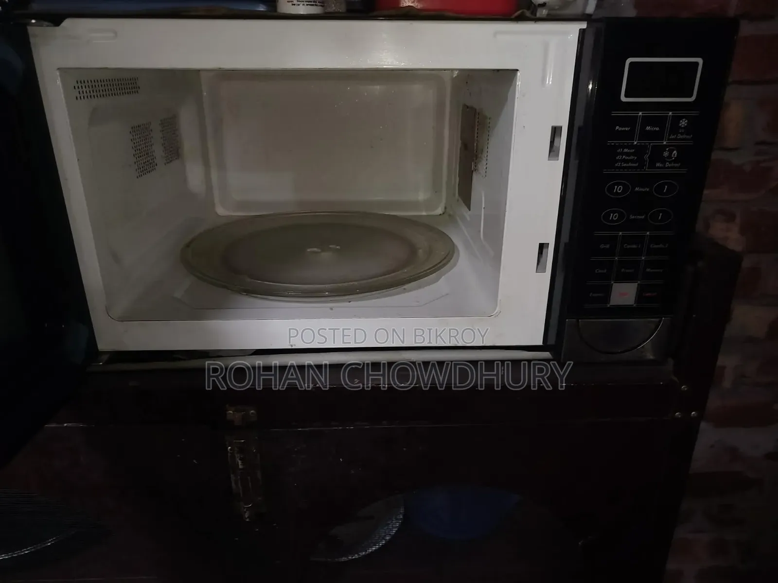 Microwave Oven