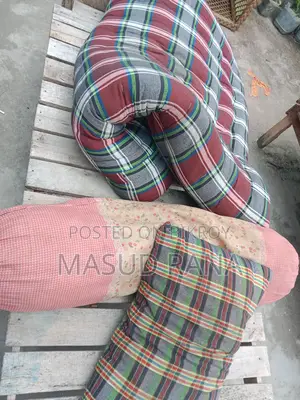 1 Table, 1 Mattress, 1 Bed Frame, 1 Pillow, and 1 Bolster