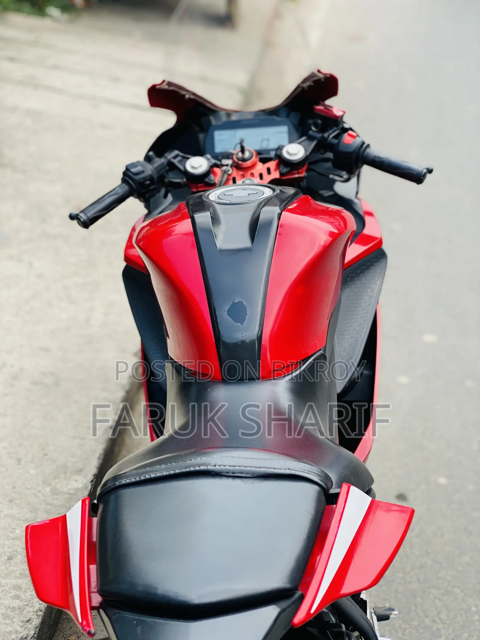 Yamaha R15 V3 2021 Red