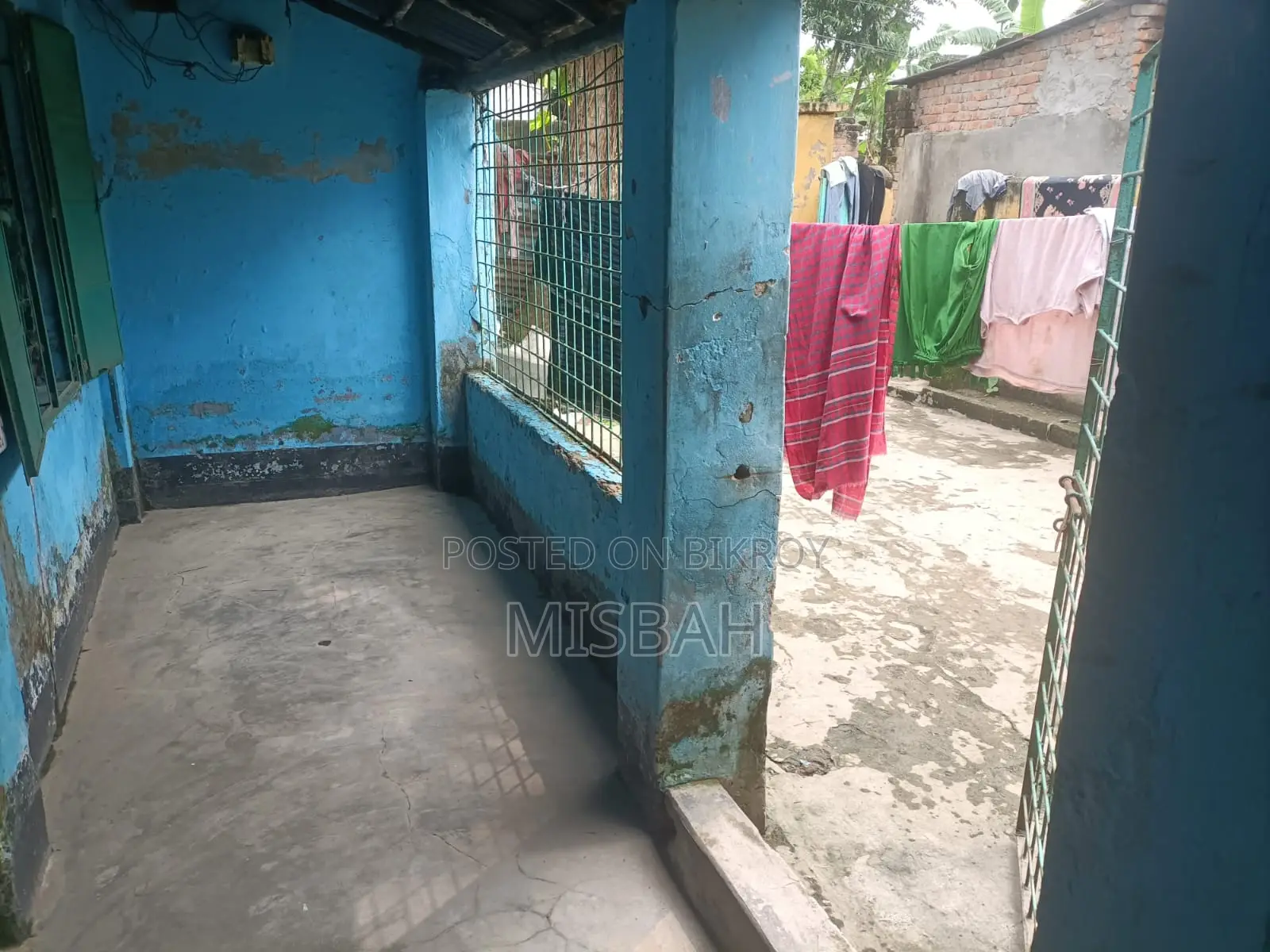 রাজশাহী, নওদাপাড়ায় ৪ বেডরুমের ফার্নিশড বাড়ি বিক্রয়