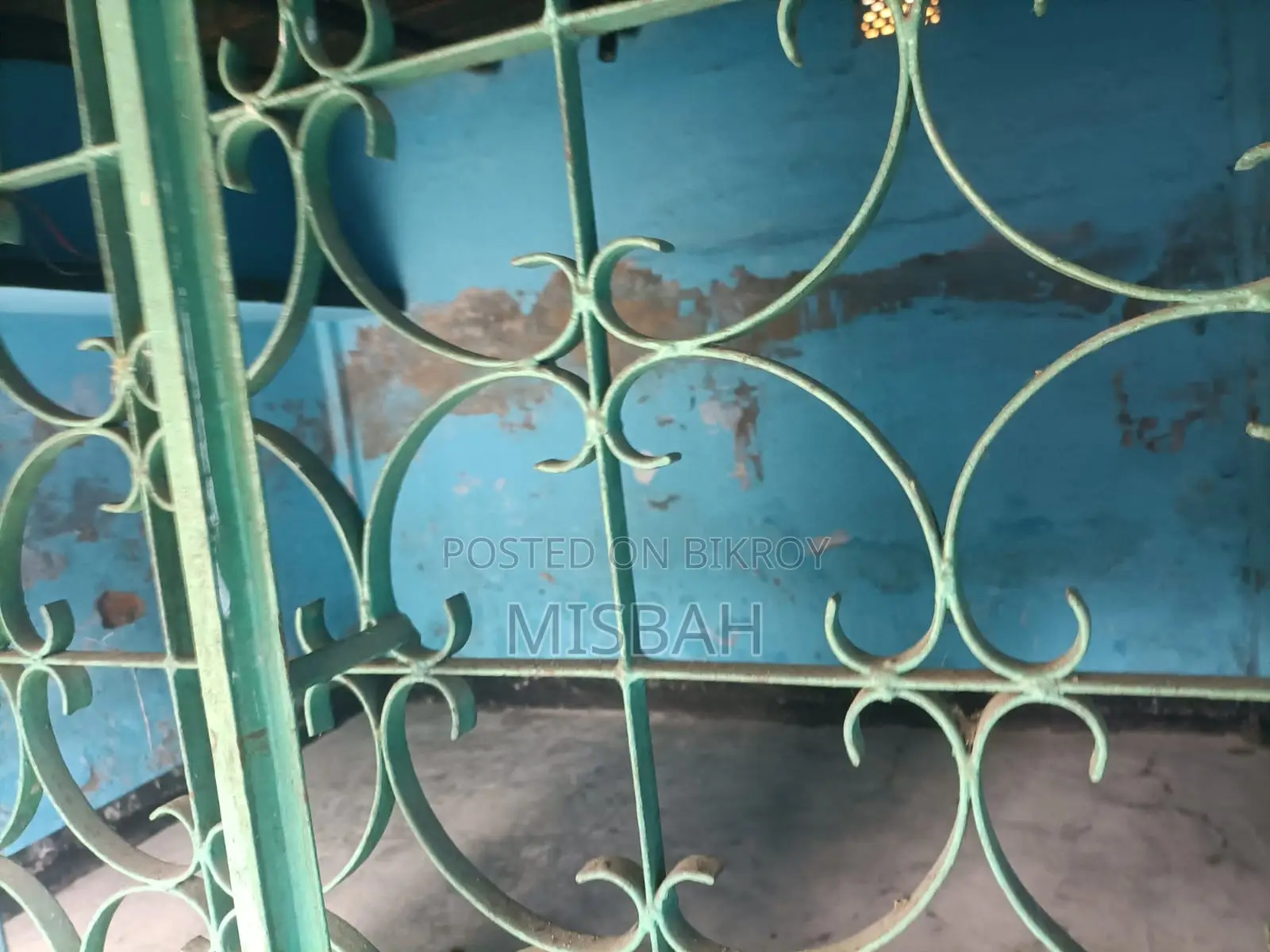 রাজশাহী, নওদাপাড়ায় ৪ বেডরুমের ফার্নিশড বাড়ি বিক্রয়