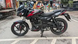 Bajaj Pulsar 150 2021 Red