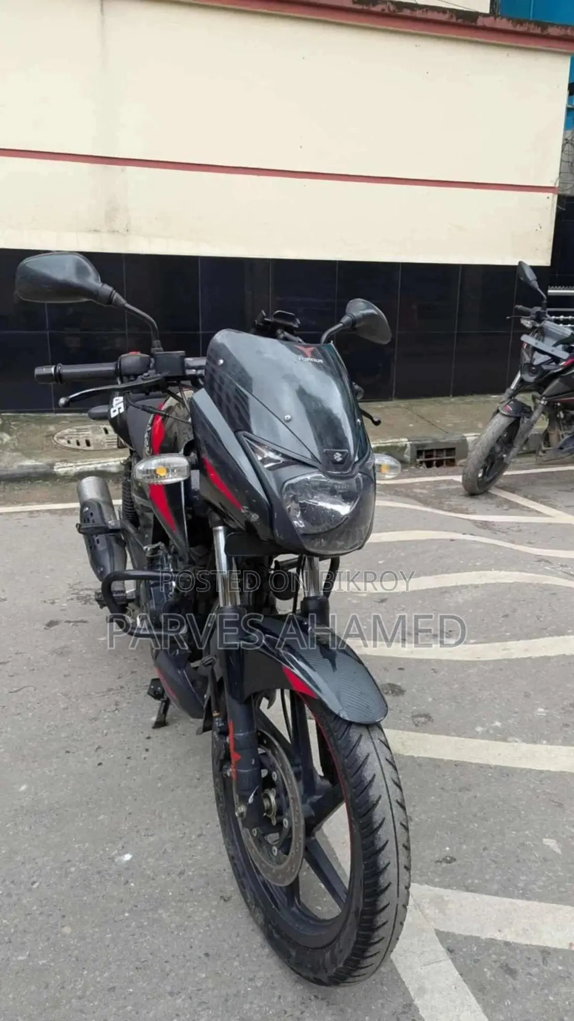 Bajaj Pulsar 150 2021 Red