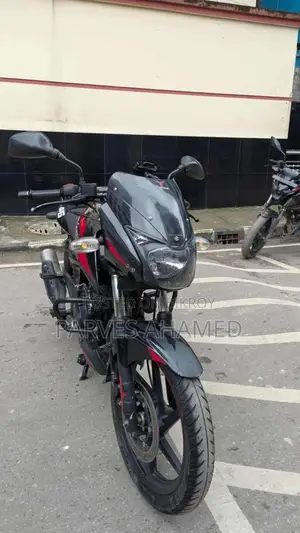 Bajaj Pulsar 150 2021 Red