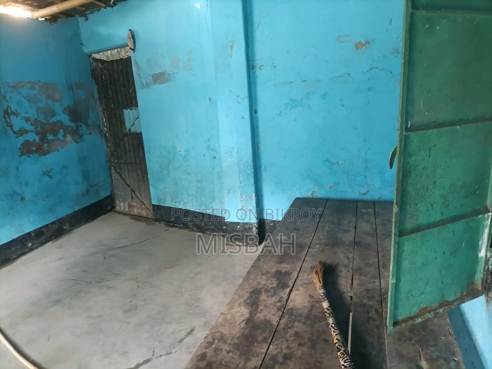 রাজশাহী, নওদাপাড়ায় ৪ বেডরুমের ফার্নিশড বাড়ি বিক্রয়