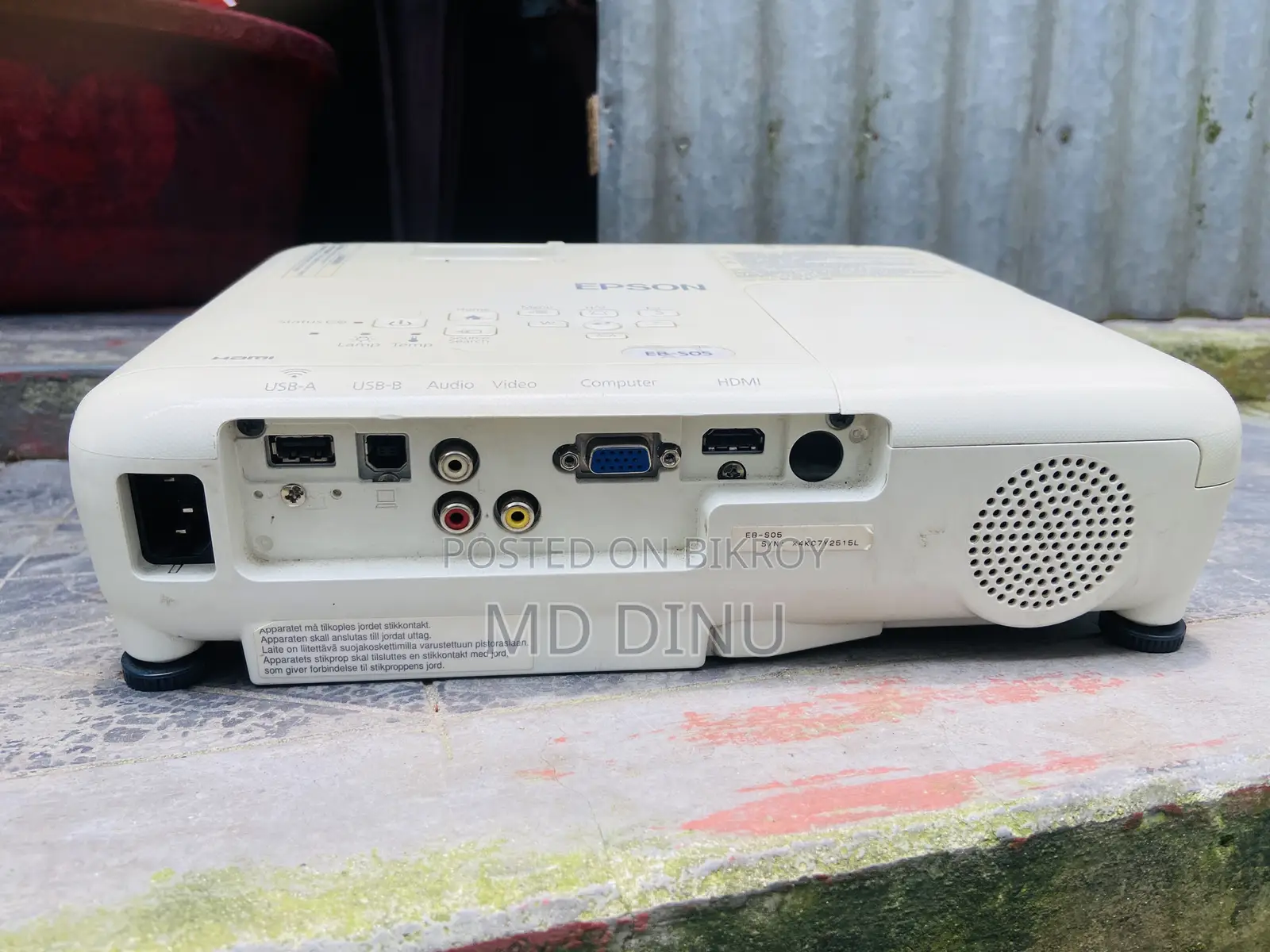 Epson Lcd Projector M H838b