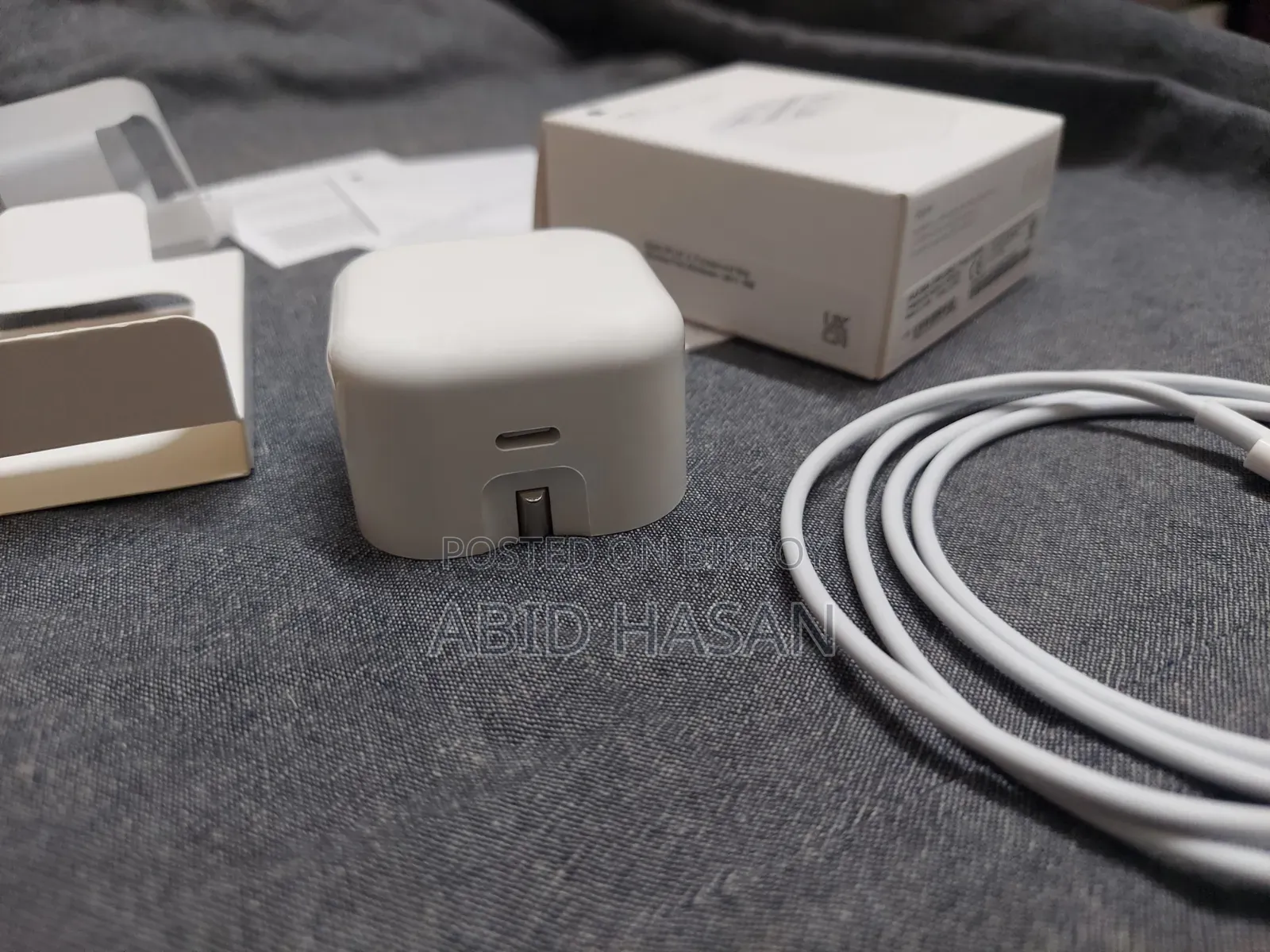 Apple iPhone 20W Original Charger