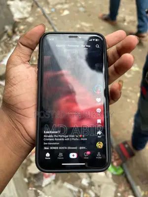 অ্যাপল আইফোন এক্স ৬৪ জিবি ব্ল্যাক