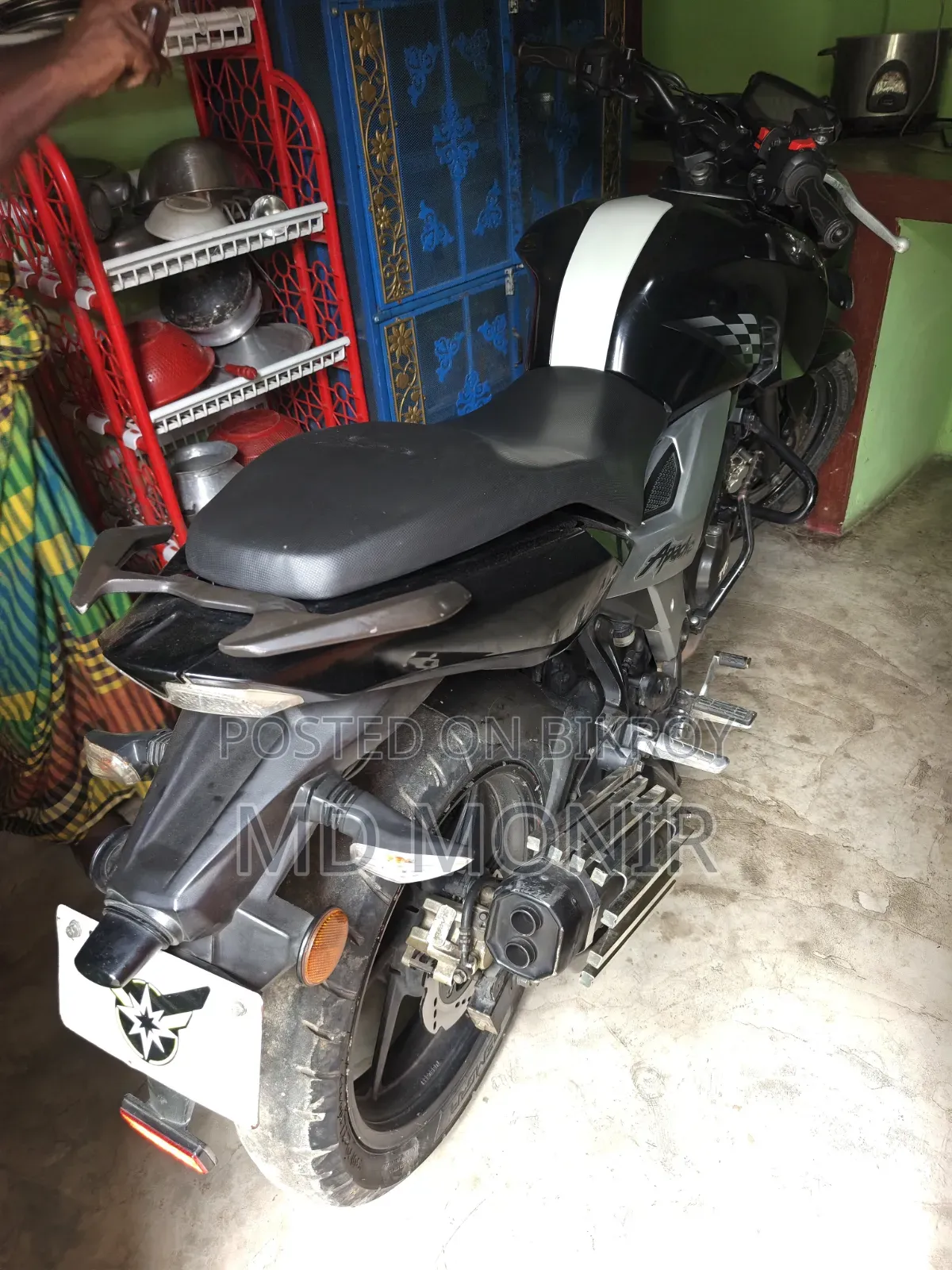 TVS Apache 160 4V 2019 Black