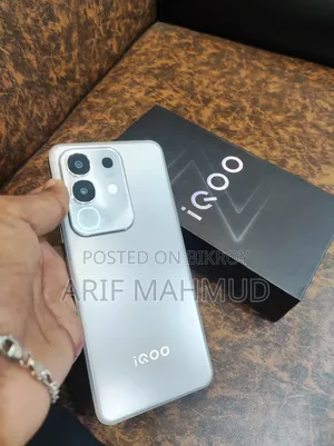 iQOO Z10x 256 GB White