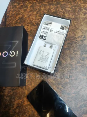iQOO Z10x 256 GB White