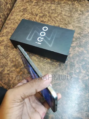 iQOO Z10x 256 GB White