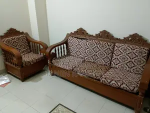 Wooden Lounge