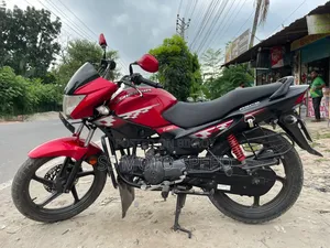 Hero Glamour 2023 Red