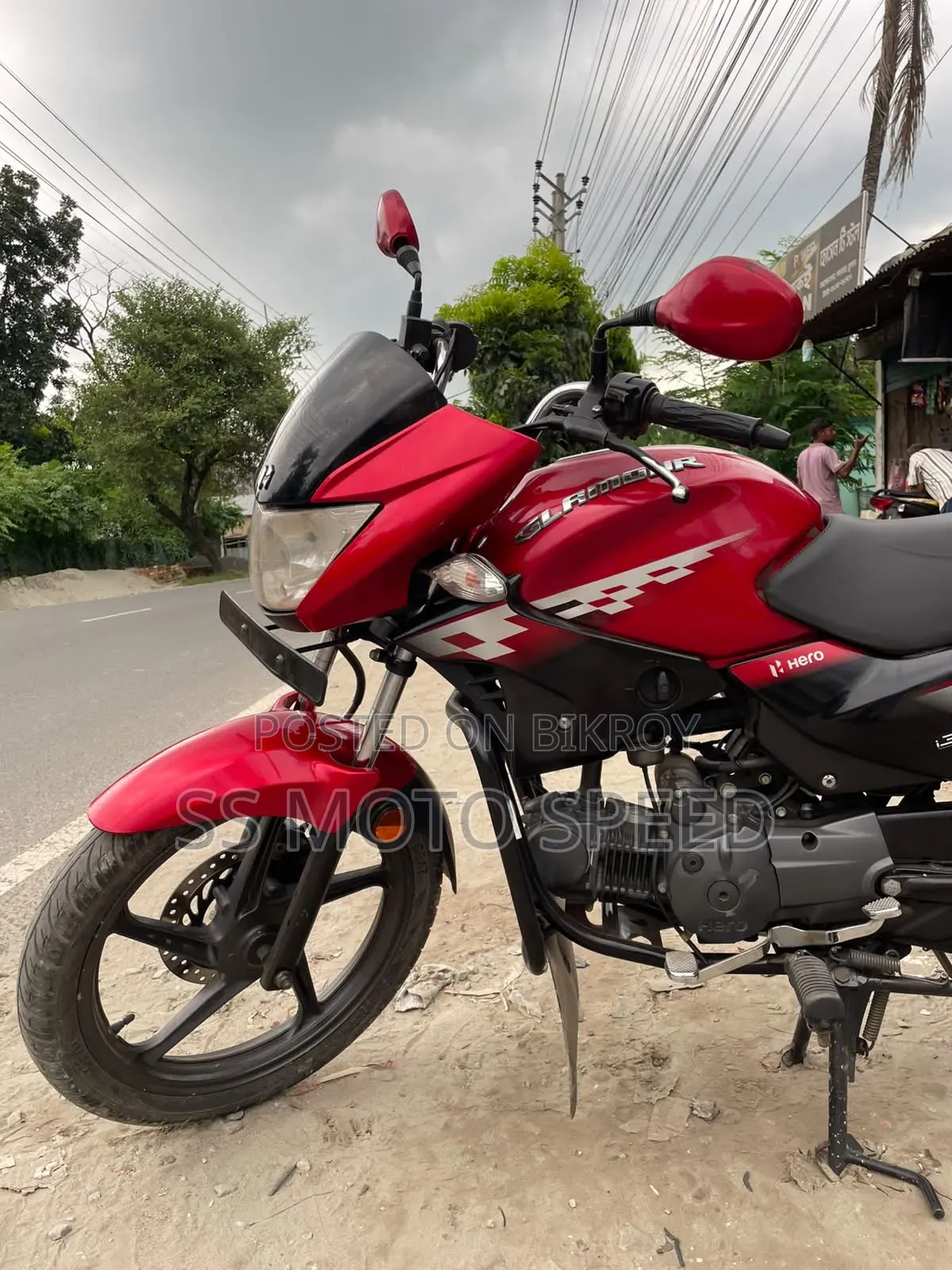 Hero Glamour 2023 Red
