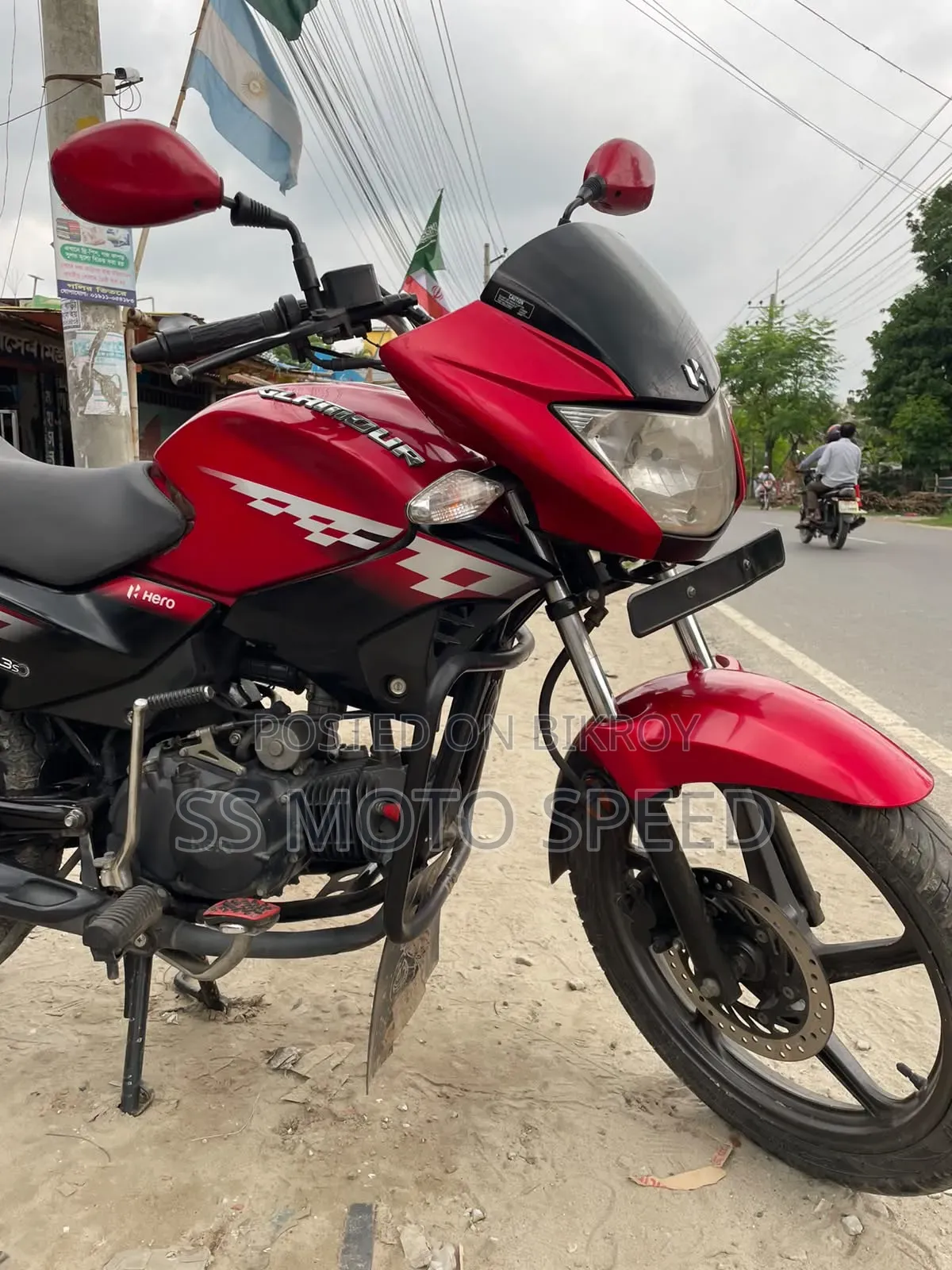 Hero Glamour 2023 Red