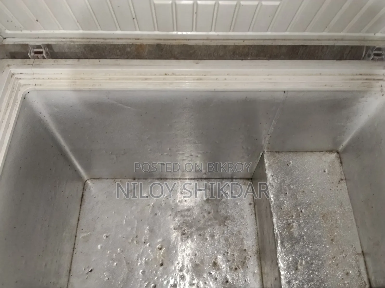 300 Liter Deep Freezer