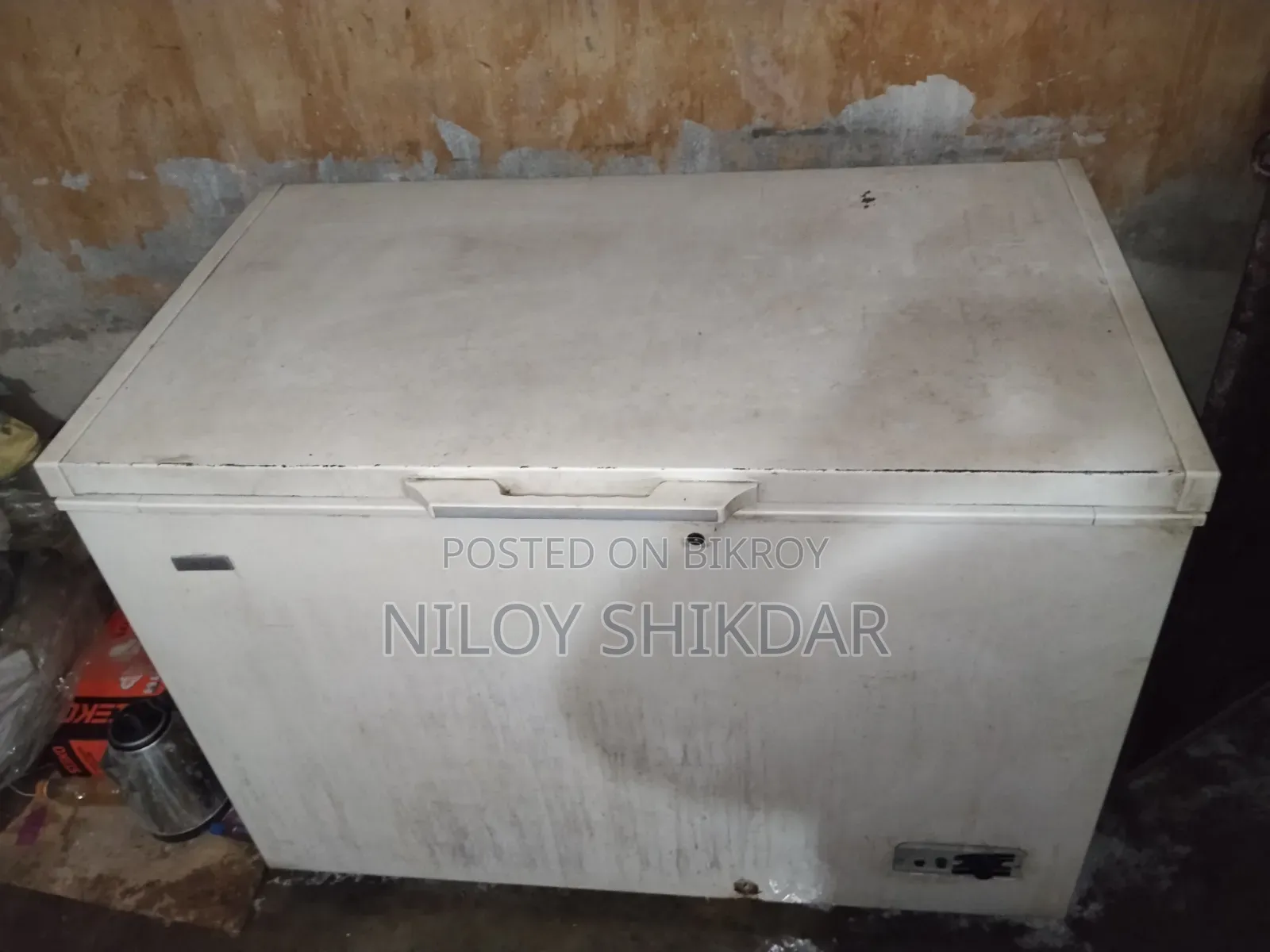 300 Liter Deep Freezer