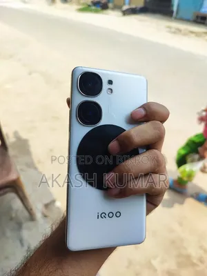 New iQOO 256 GB White