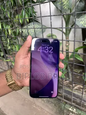 Apple iPhone 15 Plus 128 GB Black