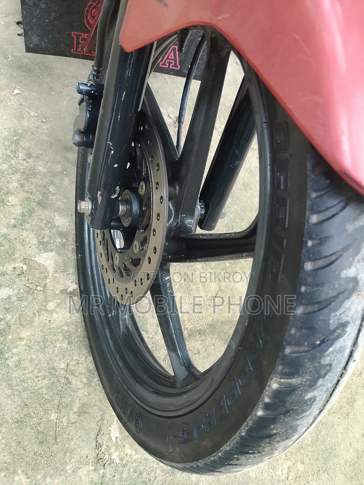 Honda CB 2021 Red